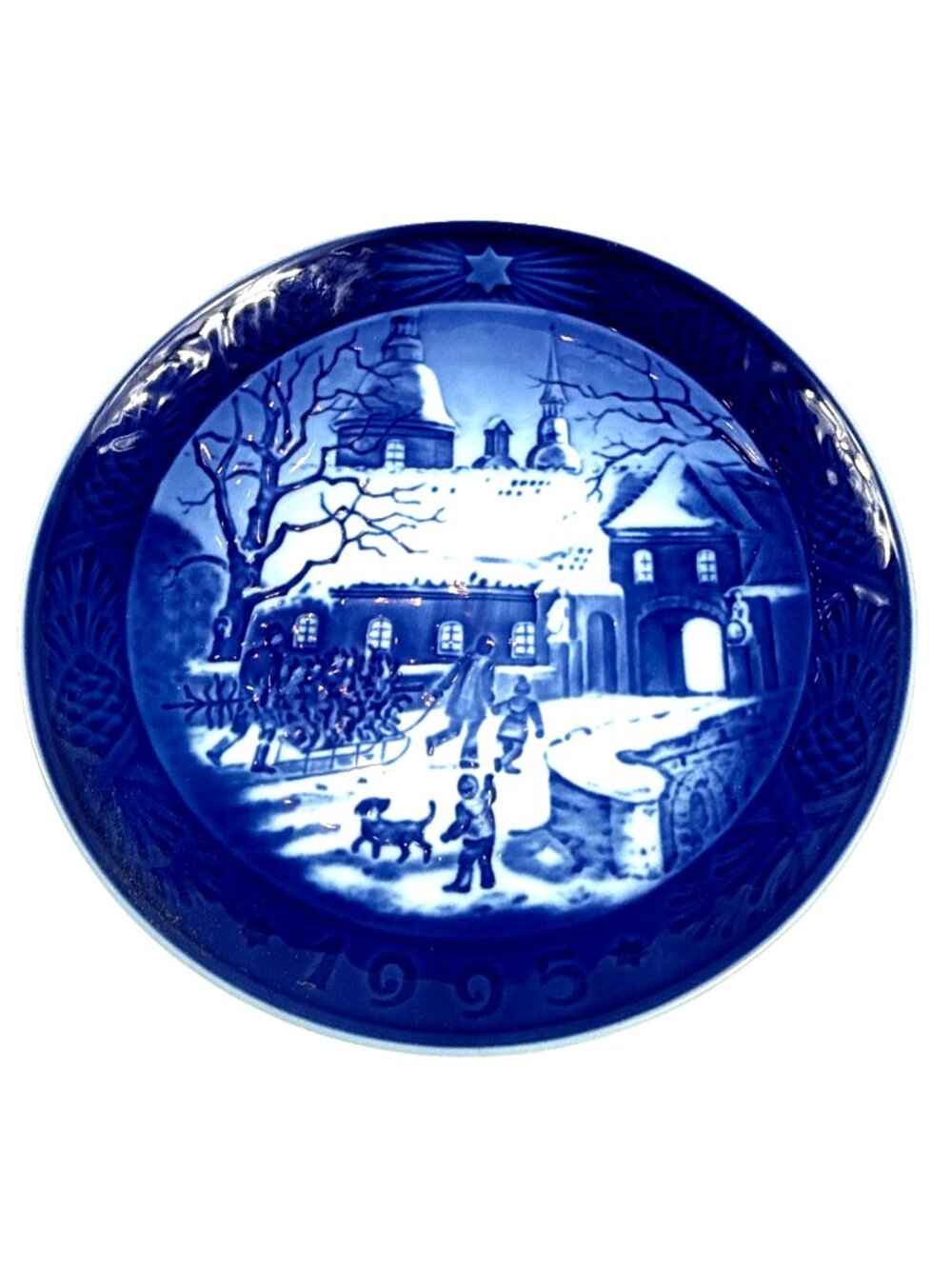1995 Royal Copenhagen Denmark “Christmas at the Manor House” Vintage